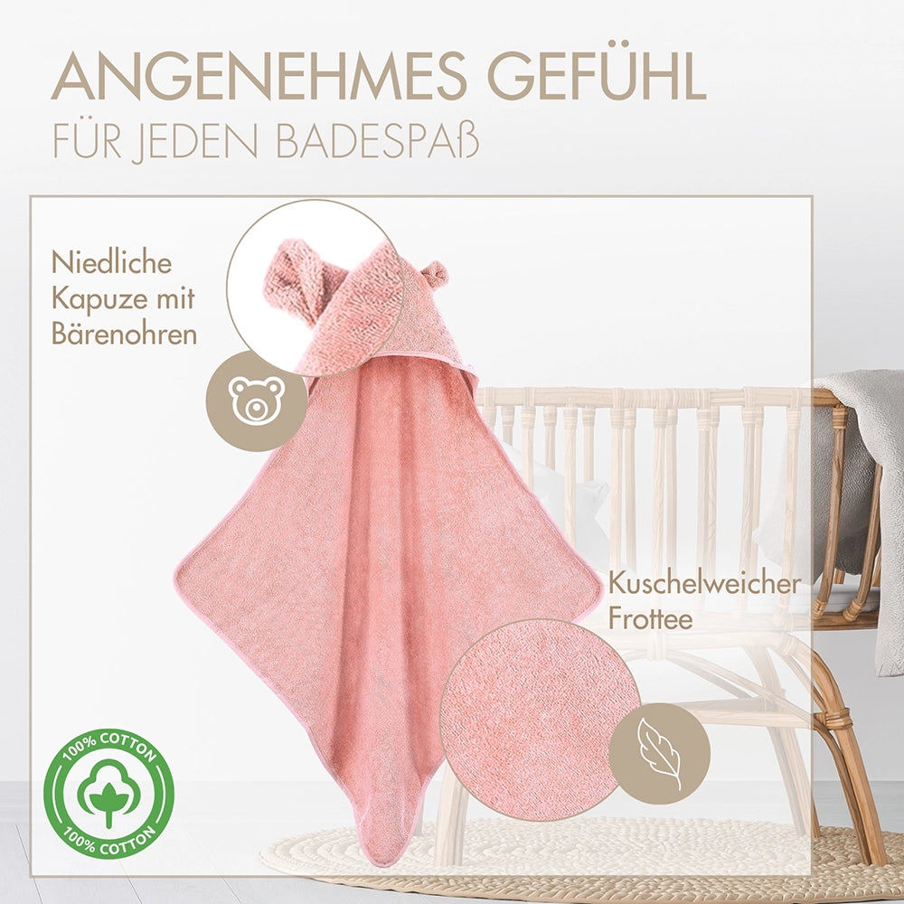 Nahaufnahme des MOYO Babyhandtuchs in Rosé im Kinderzimmer, Fokus auf die kuschelweiche Struktur und das OEKO-TEX Siegel für schadstofffreie Qualität.