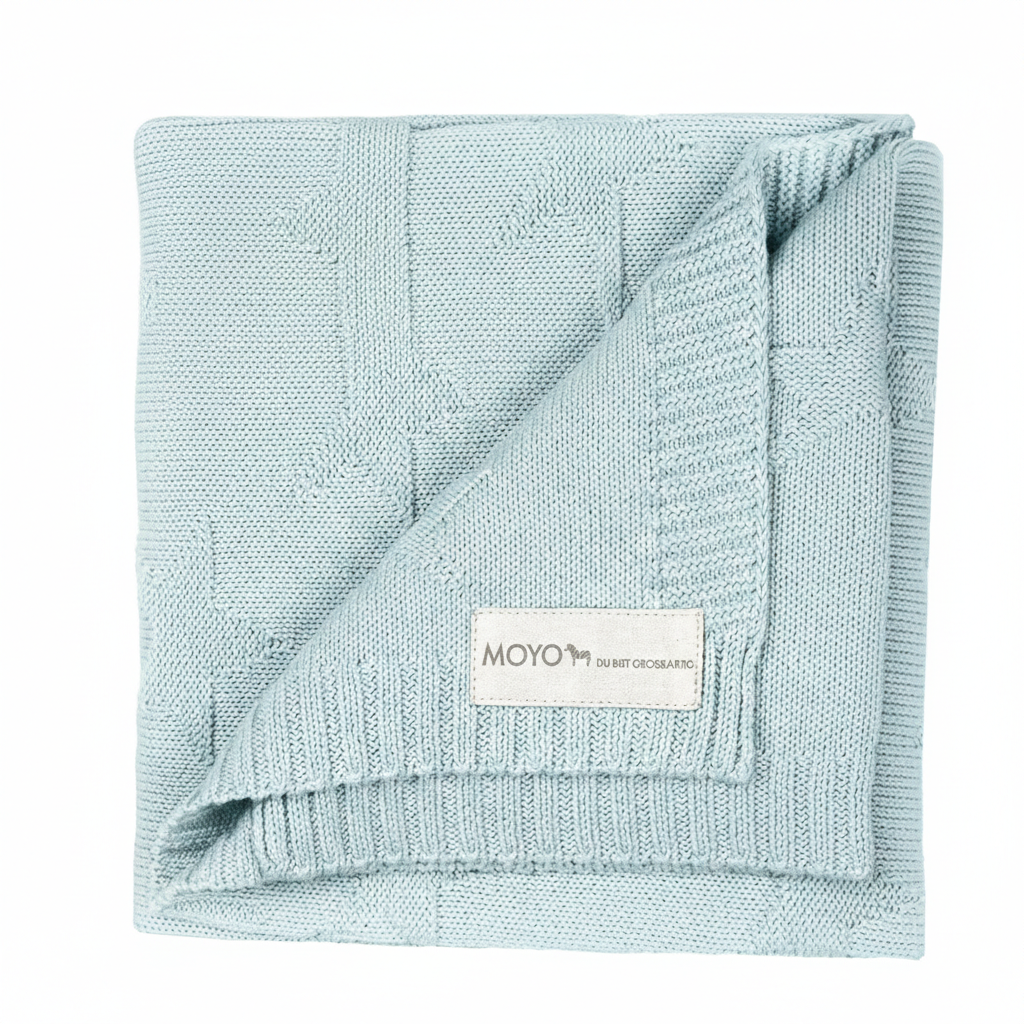 Knitted baby blanket with star pattern, fresh morning dew